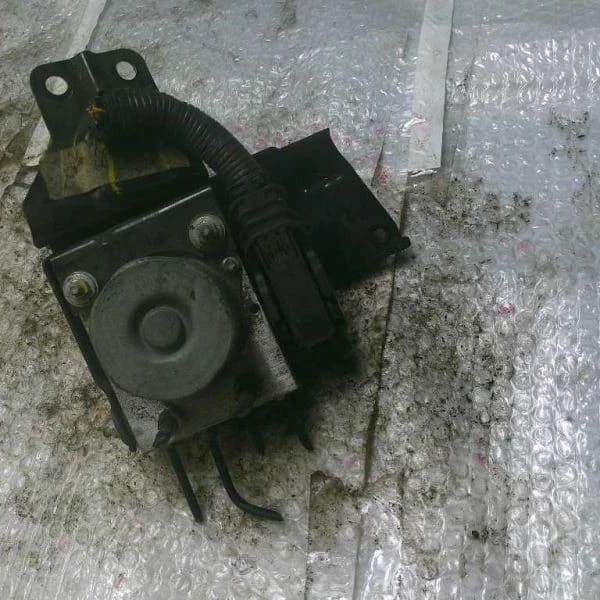 Used 2016 Nissan Rogue ABS Anti-Lock Brake Pump Module at BackToRoad Auto Parts