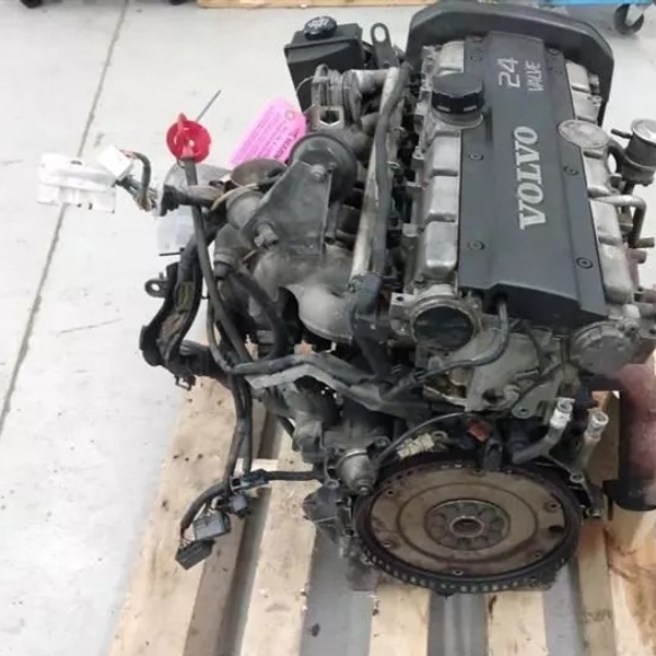 Used 1997 Volvo 960 2.9L Engine at BackToRoad Auto Parts