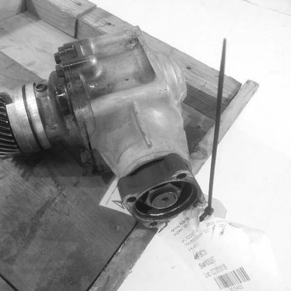 Used 2005 Honda CR-V Transfer Case at BackToRoad Auto Parts