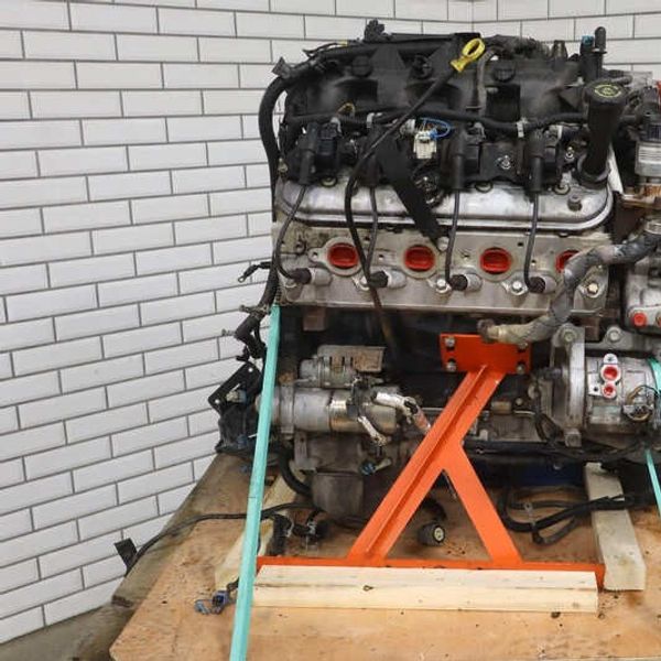 Used 2002 GMC Sierra 2500 Engine at BackToRoad Auto Parts
