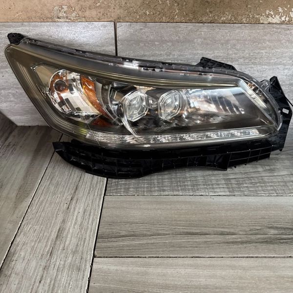 Used 2014 Honda Accord Left Driver Side Headlight at BackToRoad Auto Parts