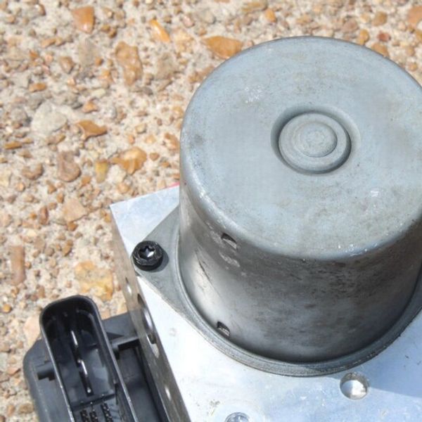 Used 2008 Kia Rondo ABS Module at BackToRoad Auto Parts