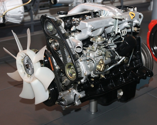 Image of a used toyota engine from BackToRoad Auto Parts