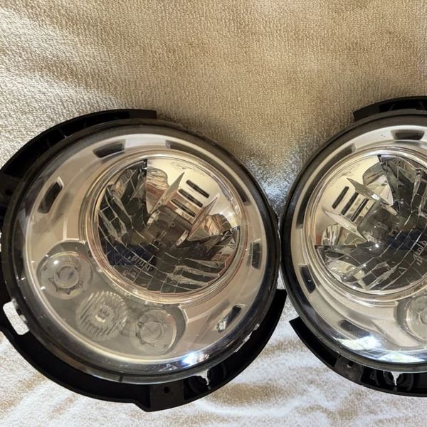 2009 Jeep Wrangler Headlight Assembly at BackToRoad Auto Parts