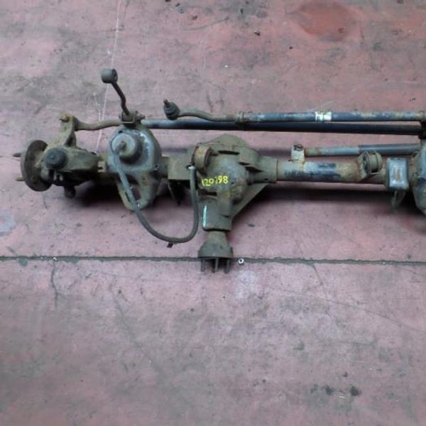 2004 Jeep Grand Cherokee Front Axle