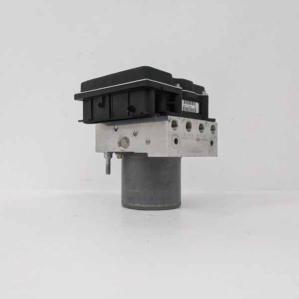 Used 2008 Kia Sedona ABS Module at BackToRoad Auto Parts