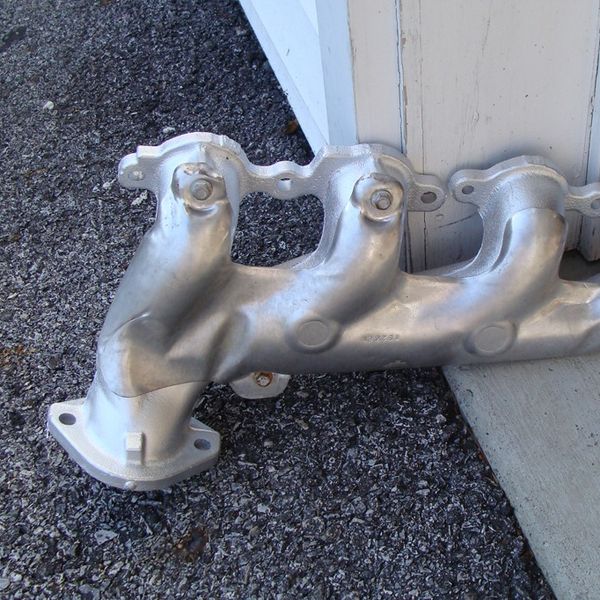 2010 Chevy Camaro Exhaust Manifold