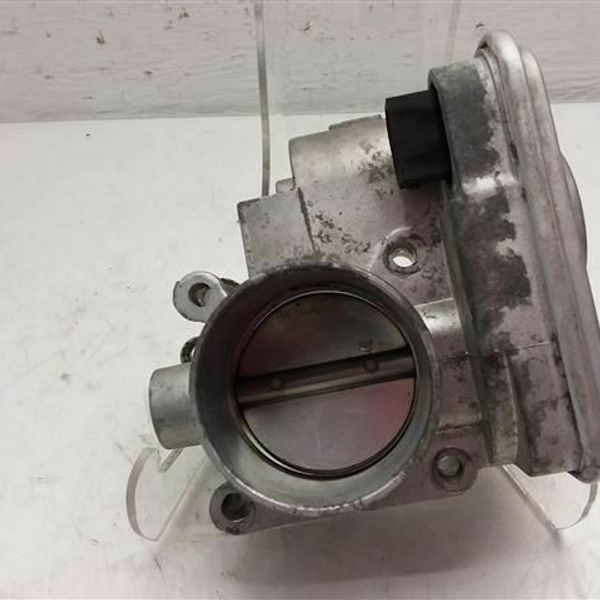2015 Jeep Patriot Throttle Body