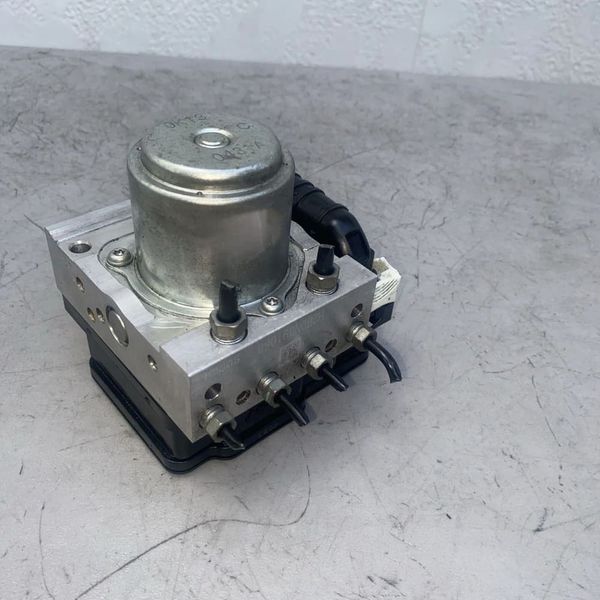 2011 Honda Accord Sedan 2.4L ABS Anti-Lock Brake Pump Module Assembly