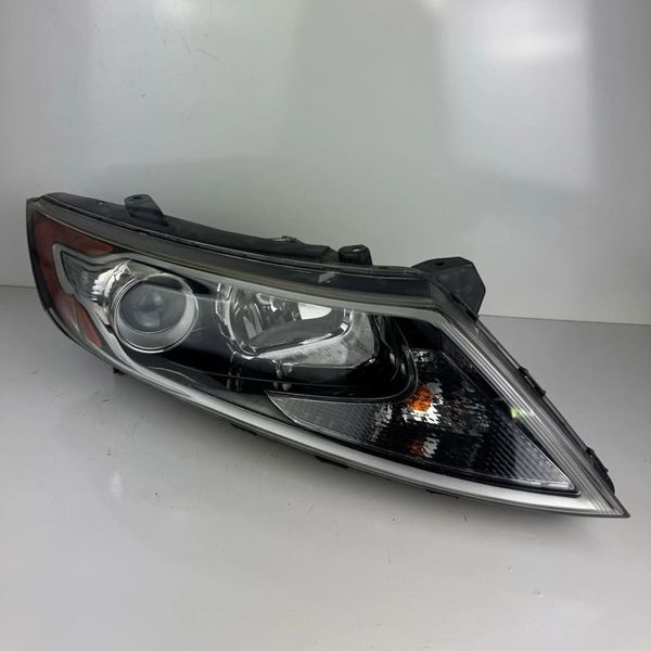 Used 2011 Kia Optima Hybrid Xenon RH Right Passenger Side HID Headlight at BackToRoad Auto Parts