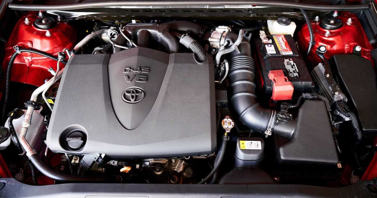 Toyota camery engine