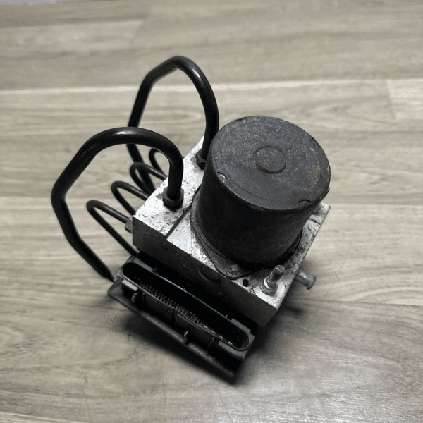 2005 Jaguar X-Type ABS Module at BackToRoad Auto Parts